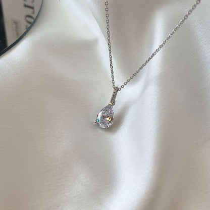 [Noble Jewelry]Delicate Water Drop Shape Fashion Necklace