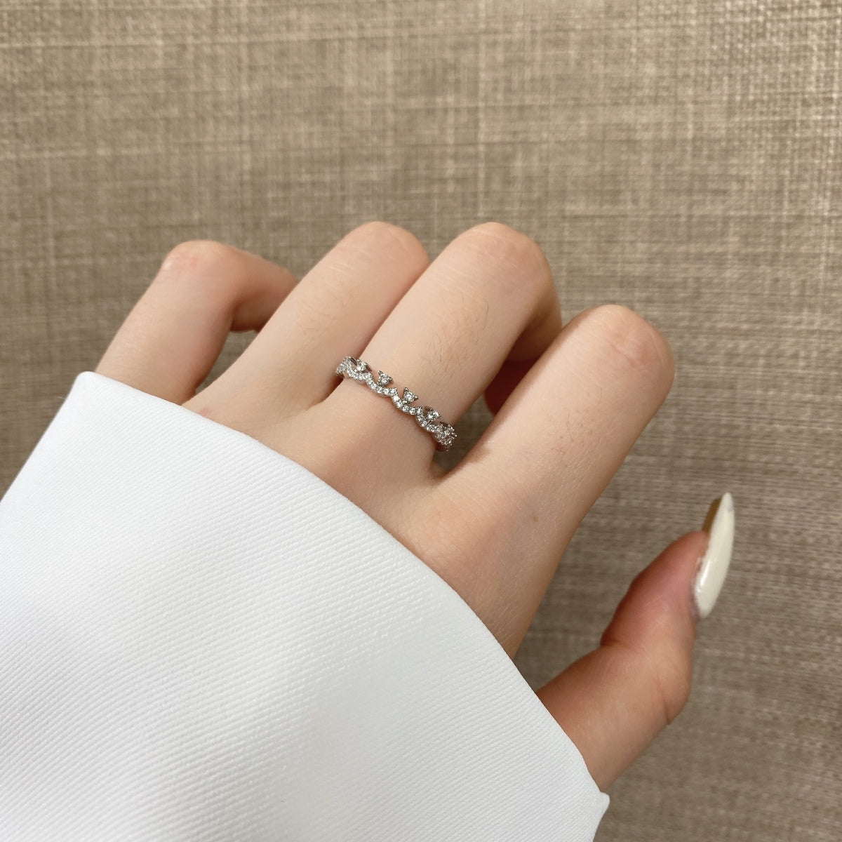 [Noble Jewelry]Elegant Resplendent Round Shape Party Ring