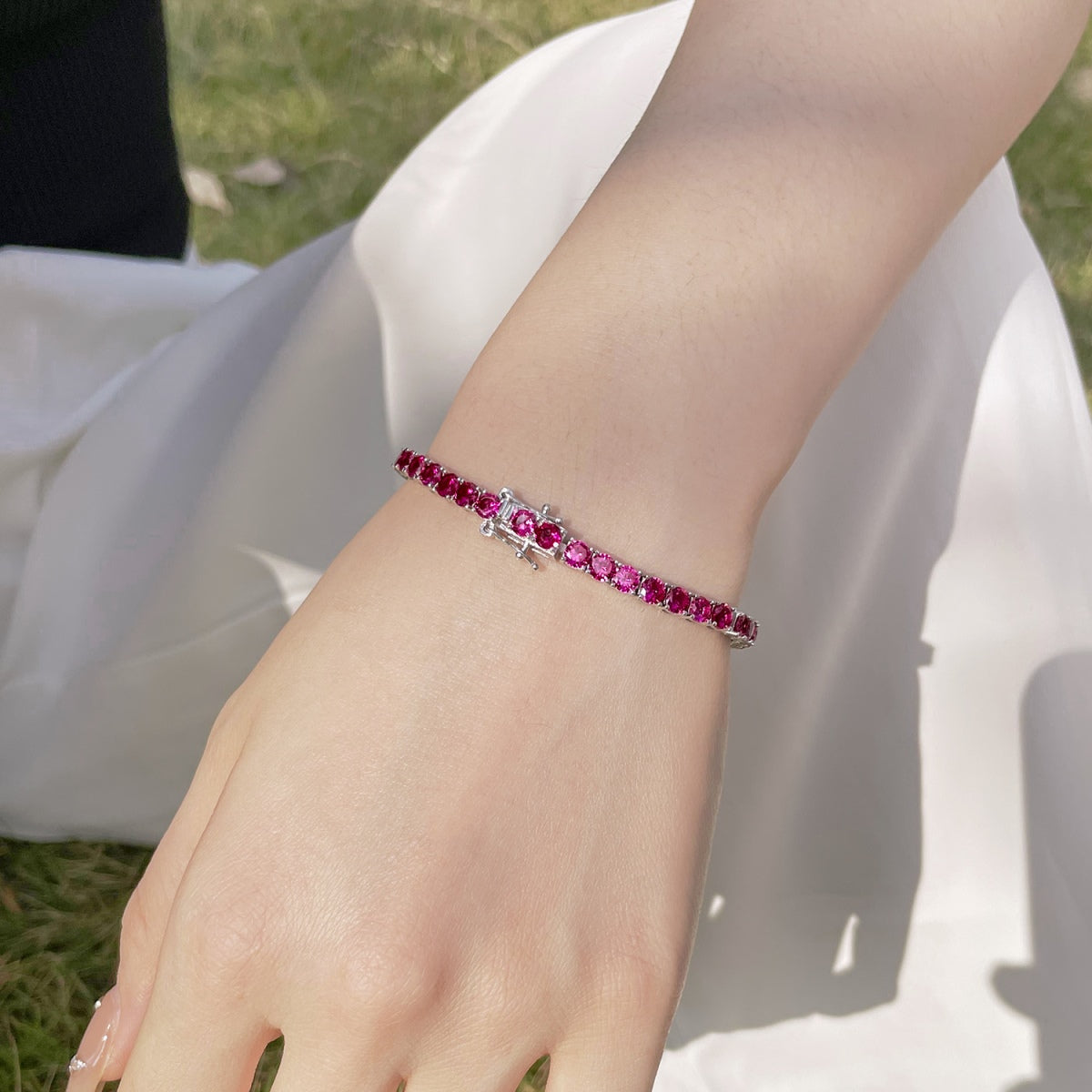 [Noble Jewelry]Radiant Colorful Round Cut Party Bracelet